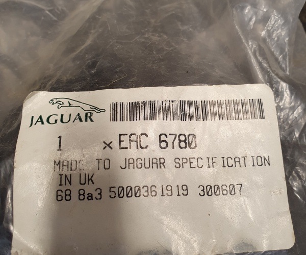 eac6780_airflow-meter-hose_2